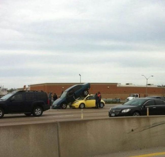 Problems with Vehicles (39 pics)