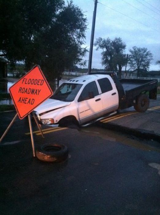 Problems with Vehicles (39 pics)
