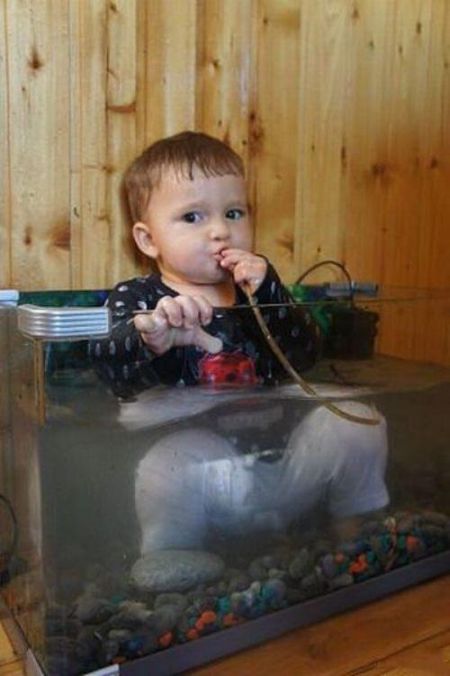 Kids Doing Weird Things (20 pics)