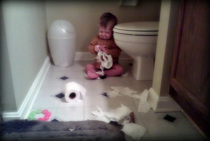 Kids Doing Weird Things (20 pics)