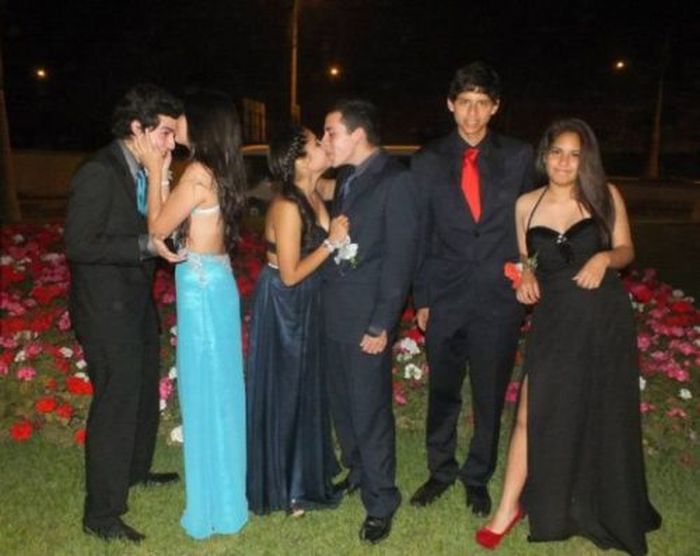 Welcome to the Friendzone. Part 6 (37 pics)