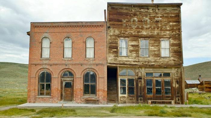 Ghost Towns Around the World (85 pics)