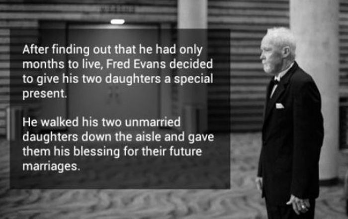 A Father’s Final Act of Love for His Unmarried Daughters (35 pics)