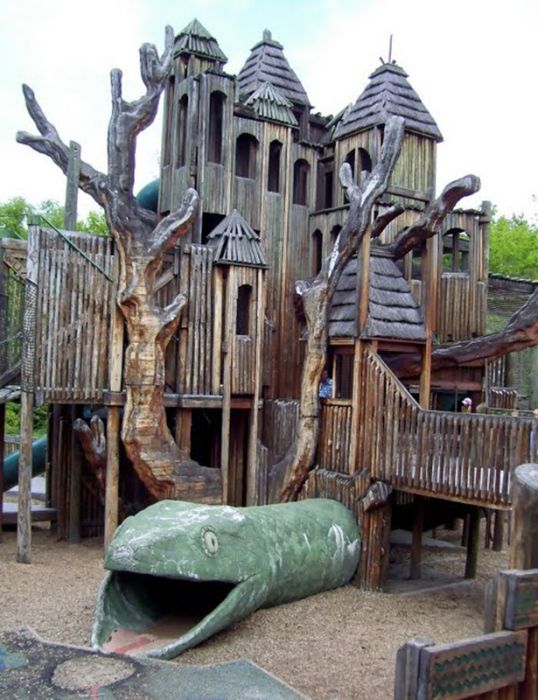 Awesome Playgrounds (22 pics)