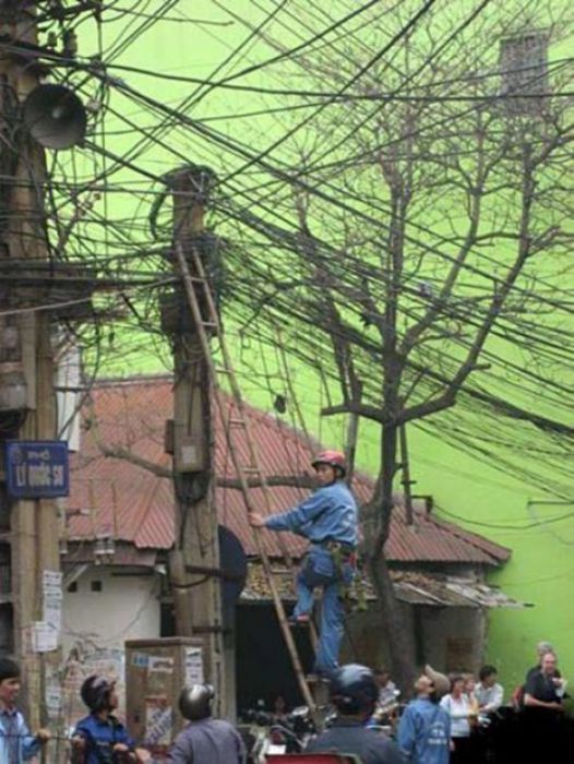 People Who Have Worse Jobs Than You (47 pics)