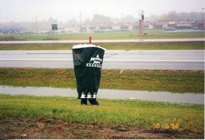 People Who Have Worse Jobs Than You (47 pics)