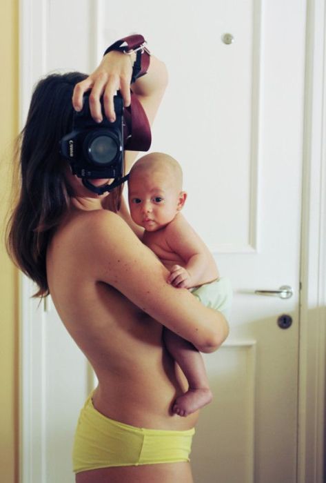 9 Months of Pregnancy in One Series of Pictures (10 pics)