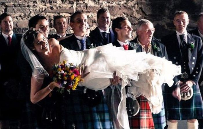 Bride Waited 7 Years for the Wedding (10 pics)