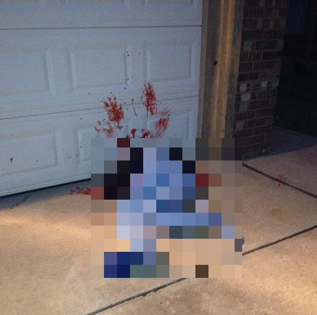 Halloween Decorations Causing Controversy (7 pics)