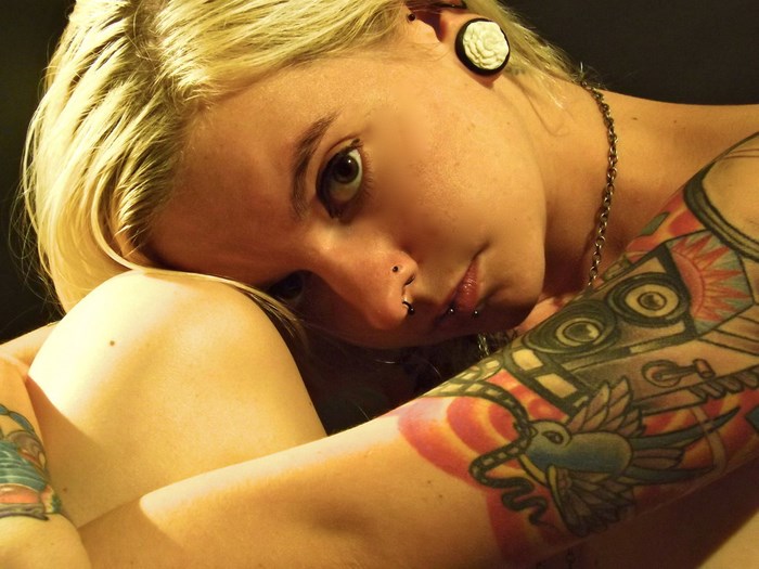 Tattoo Girl (14 pics)