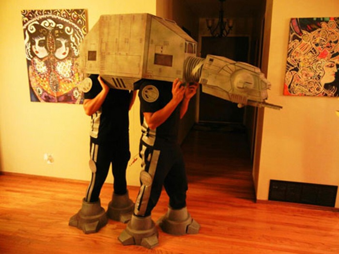 The Best Couples Halloween Costumes (36 pics)