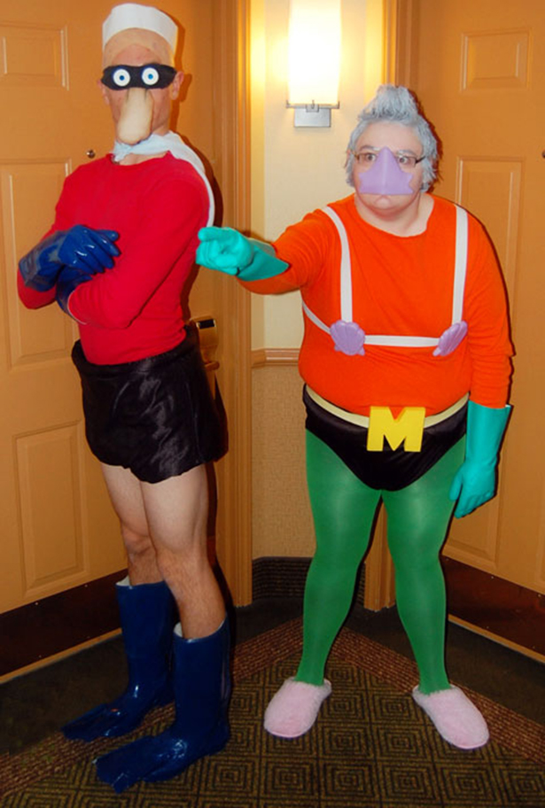 The Best Couples Halloween Costumes (36 pics)