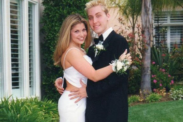 Hover Hand (44 pics)