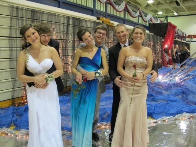 Hover Hand (44 pics)