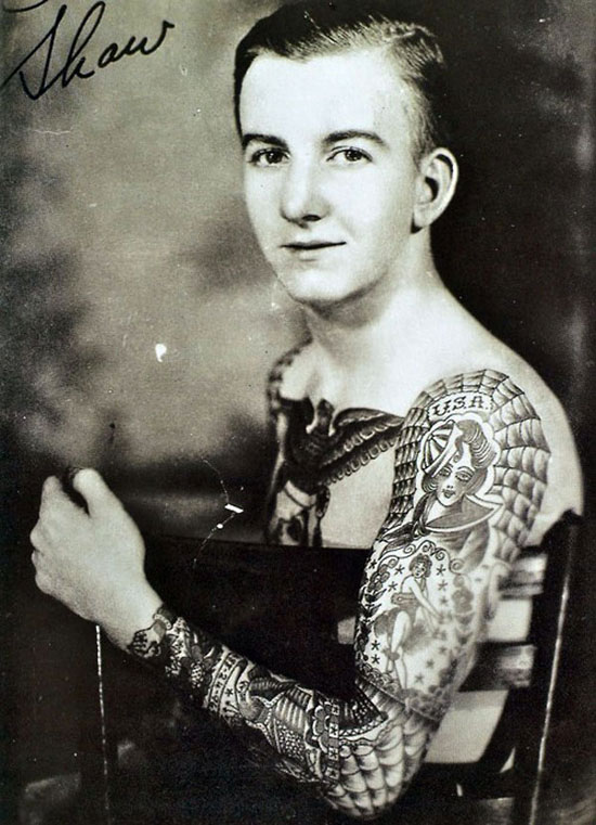 Tattoos from the Past (21 pics)