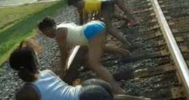 Acid Gifdump, October 25, 2013 (30 gifs)