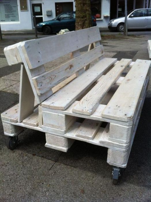 DIY Furniture Out of Old Pallets (98 pics)
