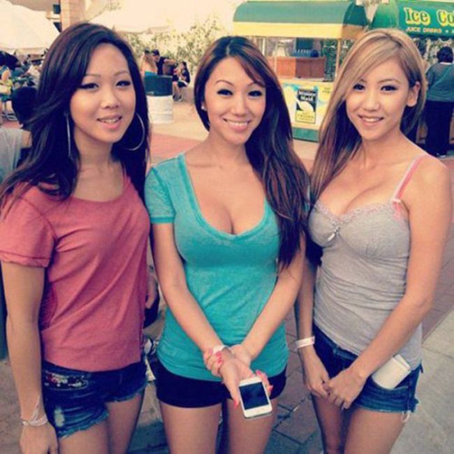 Cute Asian Girls (40 pics)
