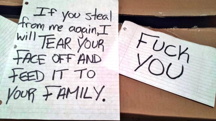 How to Deal With Someone Who Steals Your Packages (4 pics)