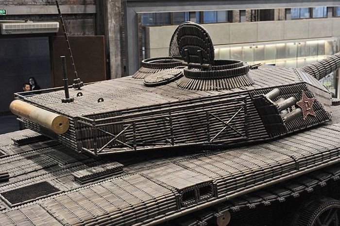 Type-99 Tank (11 pics)