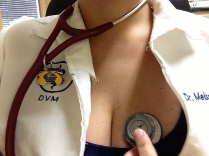 Girls Get Bored at Work. Part 3 (28 pics)