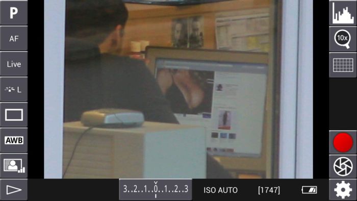 Hard at Work (10 pics)