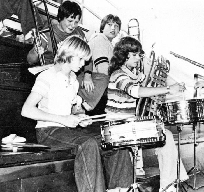 Celebrities Who Played in the School Bands (28 pics)