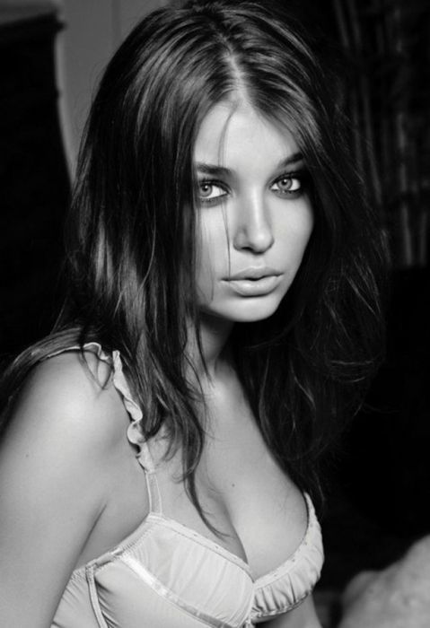 Russian Model Daria Konovalova (25 pics)