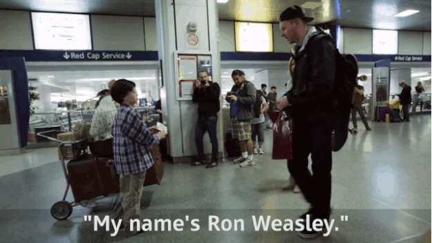 Harry Potter at Penn Station (14 gifs)