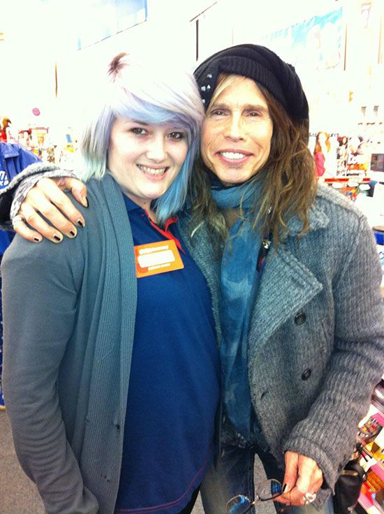 Steven Tyler Looks Like an Old Woman (11 pics)