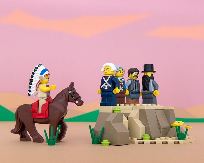 The 50 States of LEGO (50 pics)