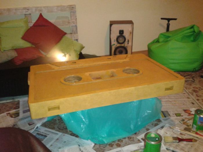 Audio Cassette Coffee Table (21 pics)