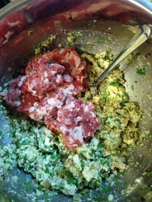 Homemade Italian Dinner (10 pics) Homemade Italian Dinner (10 pics)
