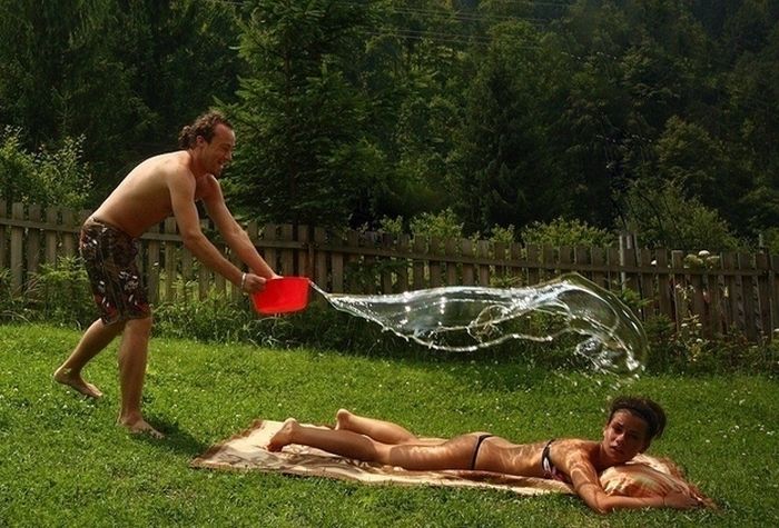 The Best Photos of the Year Taken at the Right Moment (45 pics)