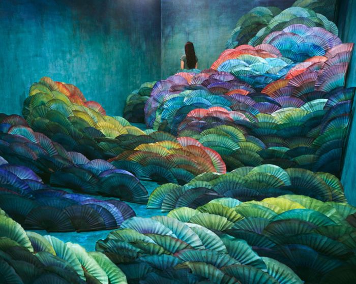 Surreal Worlds in an Artist's Room (16 pics)