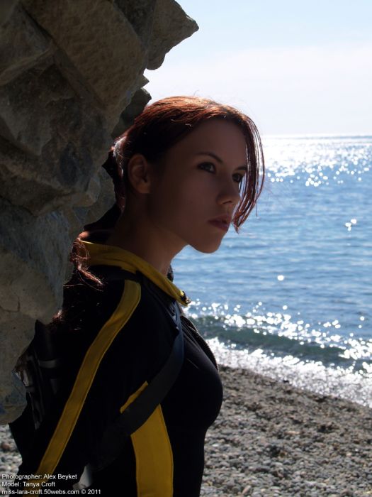 Tomb Raider Underwater Cosplay (38 pics)