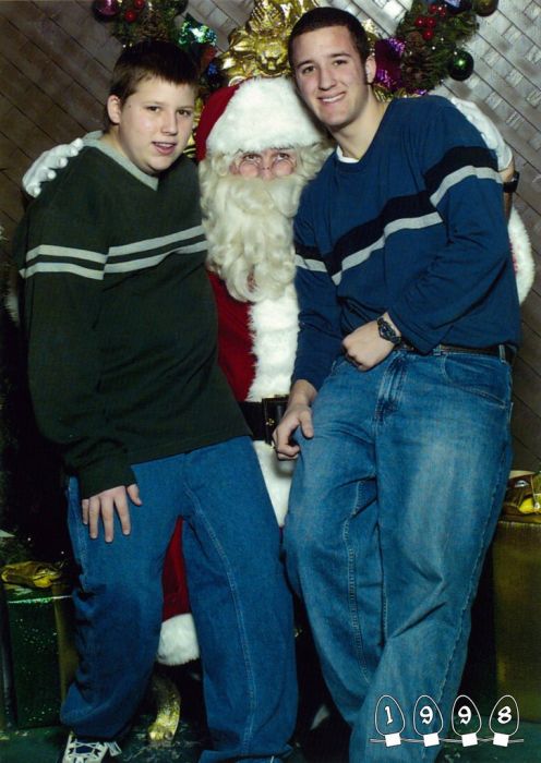 Annual Santa Photo, 1980-2013 (34 pics)