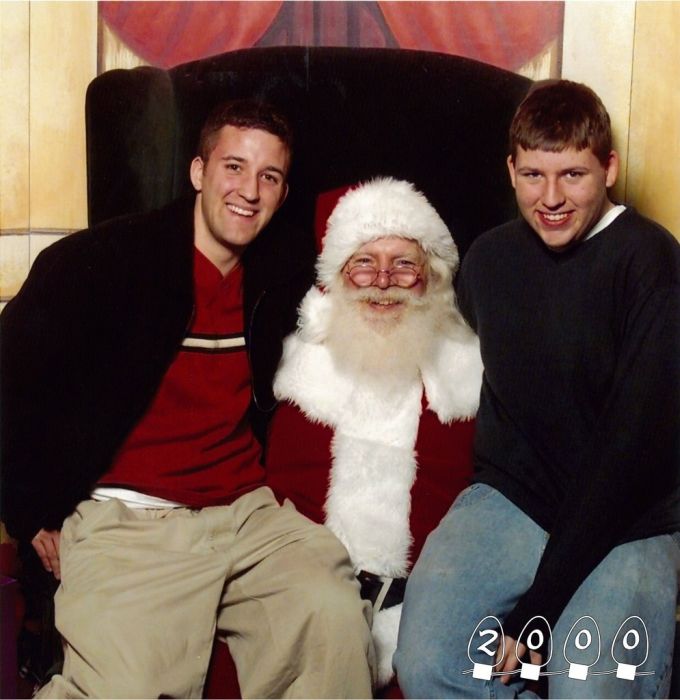 Annual Santa Photo, 1980-2013 (34 pics)