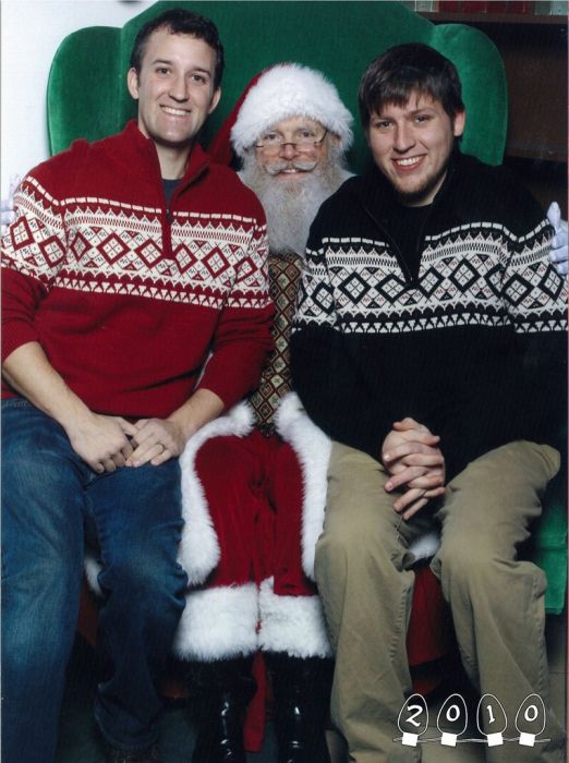 Annual Santa Photo, 1980-2013 (34 pics)