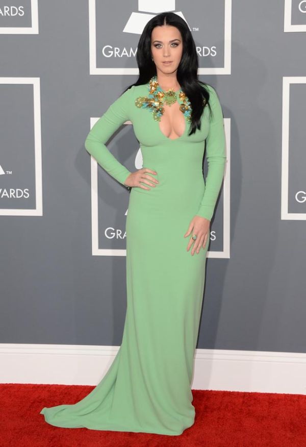The Hottest Celebrity Dresses of 2013 (14 pics)