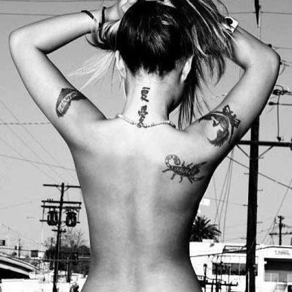 Beautiful Girls Bare Back (38 pics)