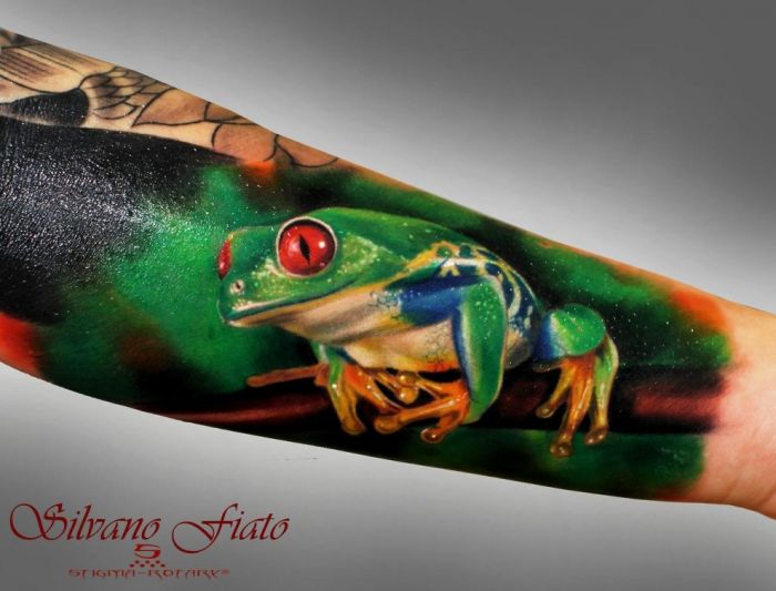 Awesome Tattoos (100 pics)