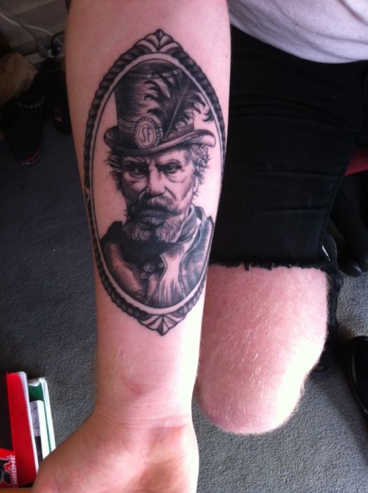 Awesome Tattoos (100 pics)
