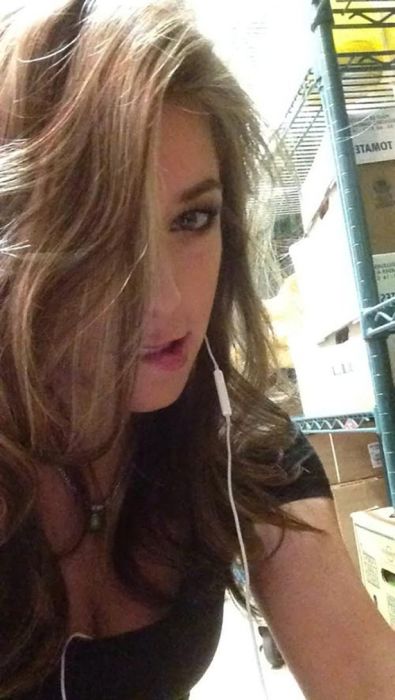 Girls Get Bored at Work. Part 5 (34 pics)