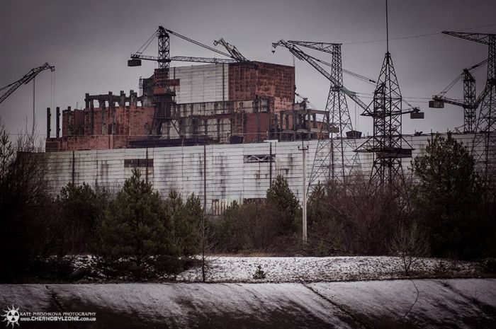Chernobyl in Winter (44 pics)