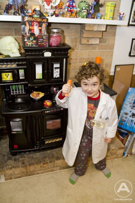 DIY Secret Lab (21 pics)