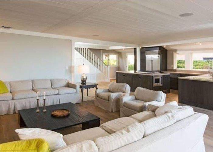 Leonardo DiCaprio's Malibu Beach House Is for Sale (23 pics)