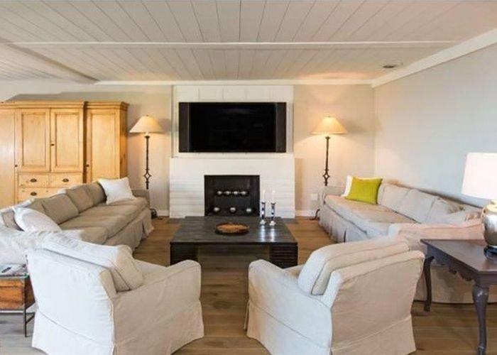 Leonardo DiCaprio's Malibu Beach House Is for Sale (23 pics)