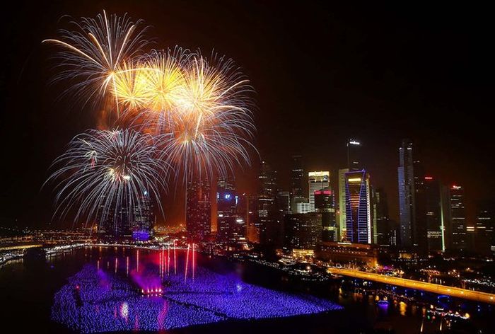 New Year’s Eve Fireworks (36 pics)