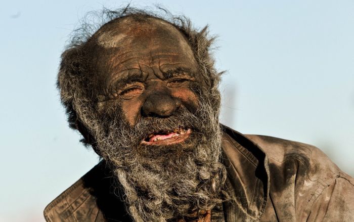 The Dirtiest Human in the World (7 pics)
